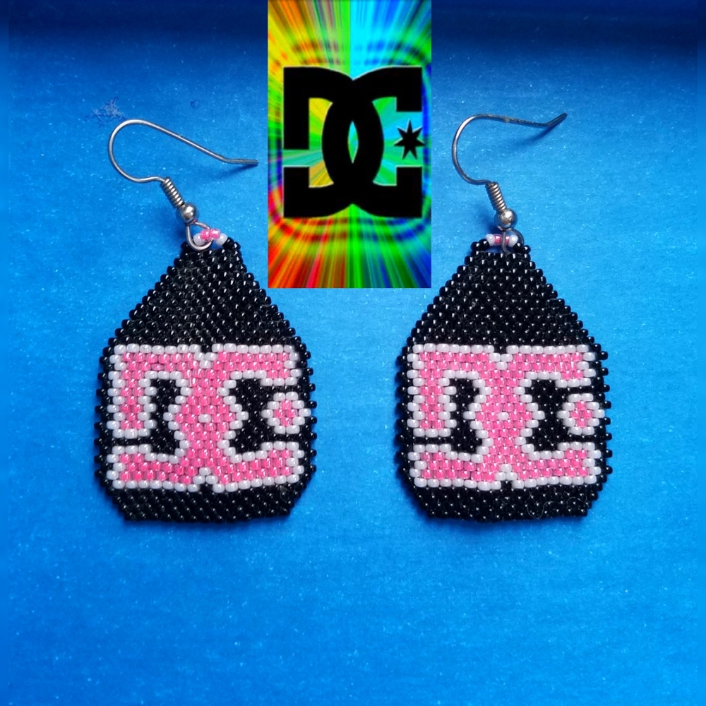 NEW DC Shoes Seed Beaded Logo Earrings Pink Black Skaters Biking Snowboarders
